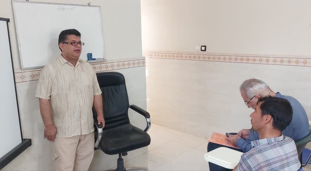 برگزاری دوره آموزشی آفات و بیماری های ذرت با محور آفت کرم برگخوار پاییزه