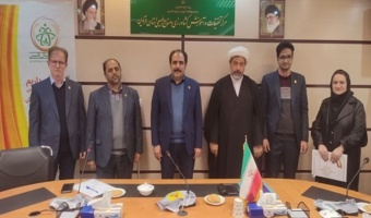 تکریم رئیس اداره منابع انسانی مرکز تحقیقات و آموزش کشاورزی قزوین