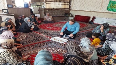 آموزش کشت مهارتی زعفران و زنان روستای مشکین آباد