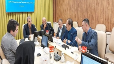 نشست تخصصی احیای دشت قزوین با محوریت بحران آب