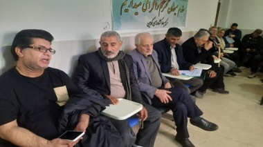 گردهمایی تبادل تجربیات مددکاران ترویجی با موضوع کشت حبوبات دیم در کوهین و آفات و بیماری های رایج آن