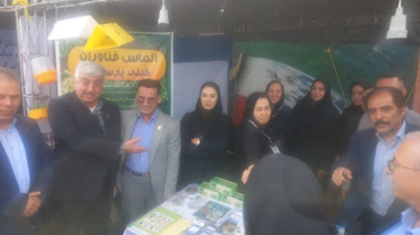 حضور پررنگ مرکز تحقیقات کشاورزی و منابع طبیعی استان قزوین در جشنواره ملی زیتون طارم سفلی