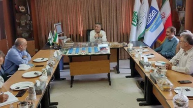 بازدید رئیس مرکز تحقیقات و آموزش کشاورزی و منابع طبیعی قزوین از شرکت کشت و صنعت شریف‌آباد
