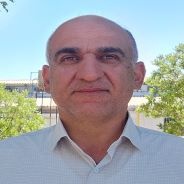 آقای دکتر سیدکریم حسینی بای